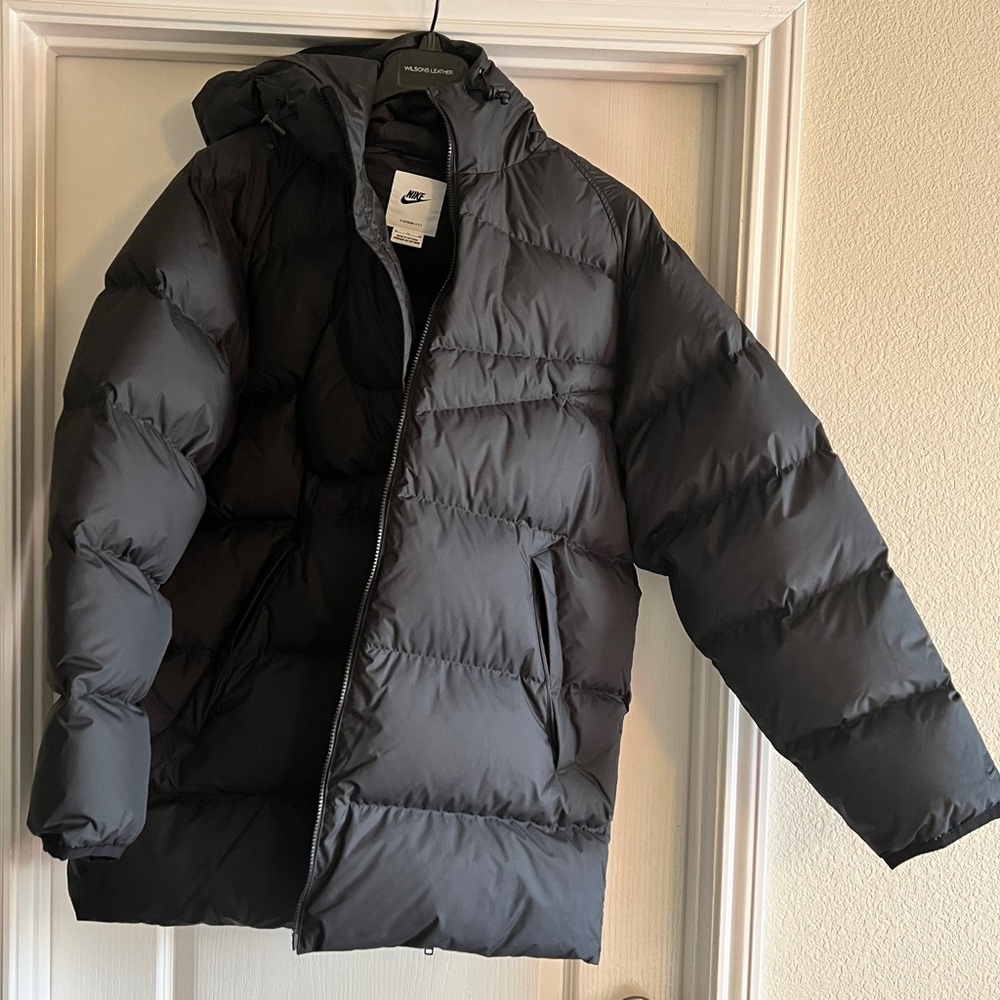 Nike Sportswear Club Men’s Therma-FIT Loose Parka Sz XL Puffer Jacket with Hood